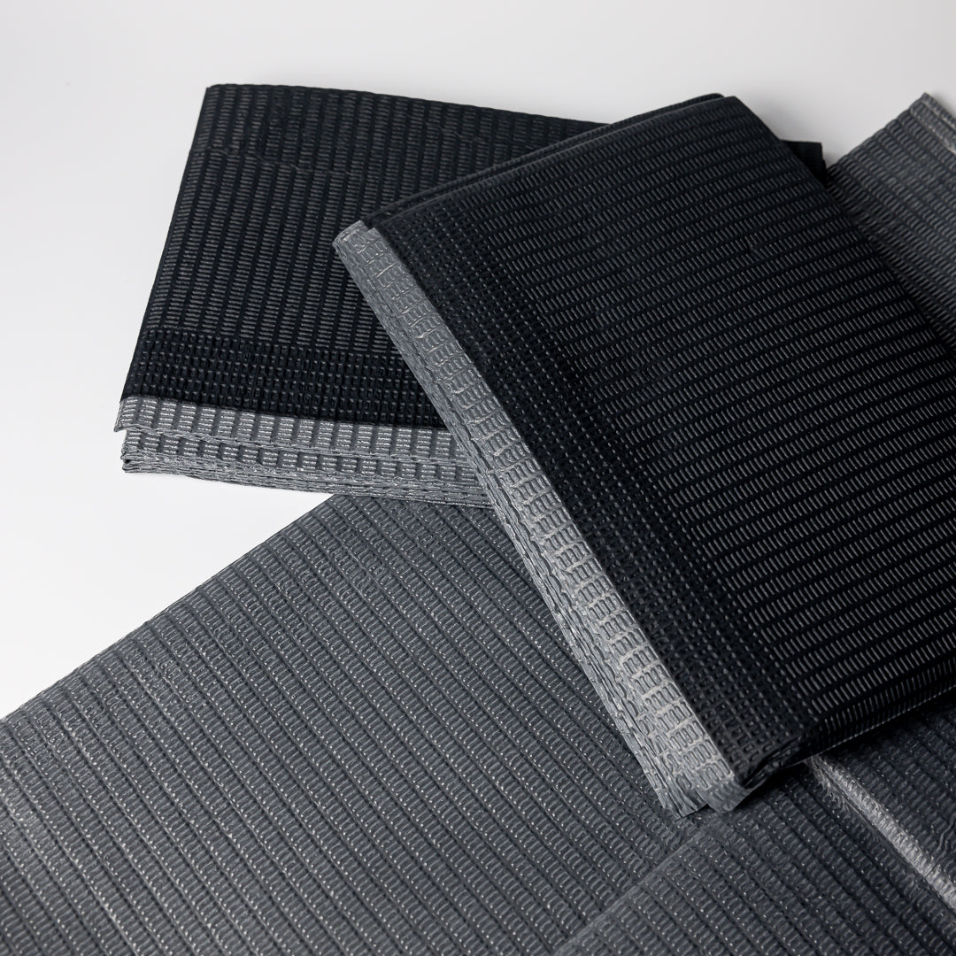 BLACK DENTAL BIBS