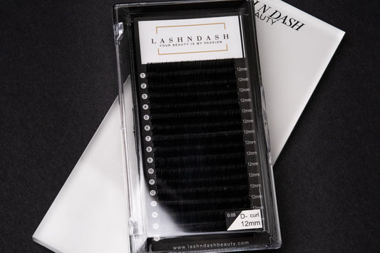 0.05 D- VOLUME SINGLE LENGTH LASHES- discontinued